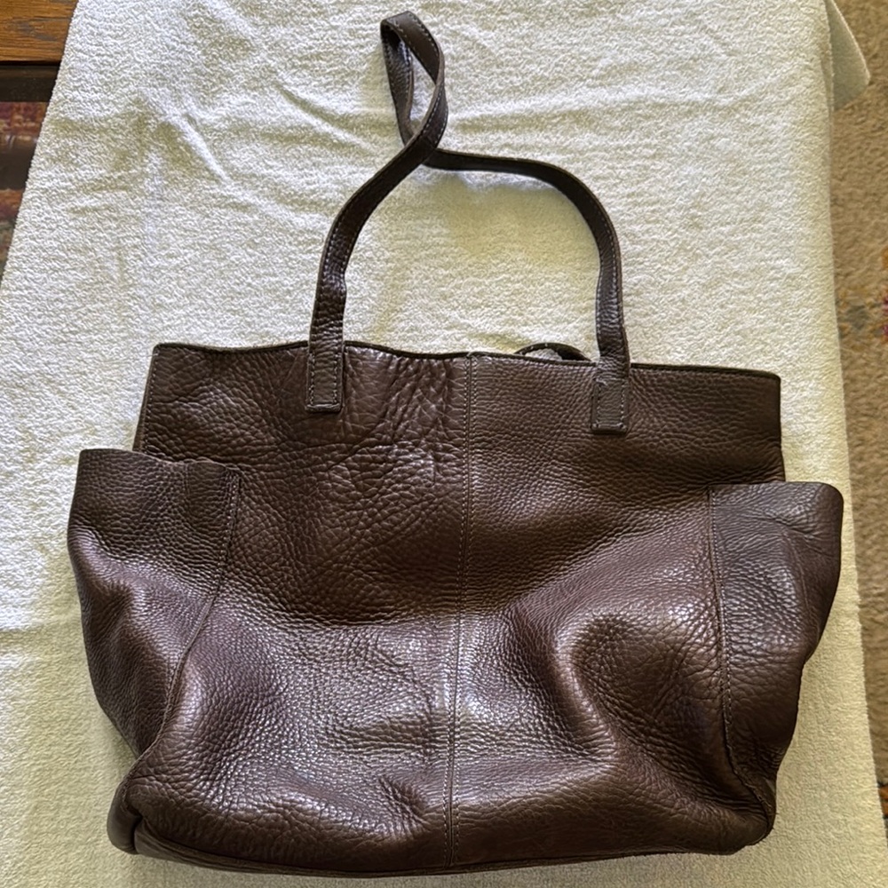Duluth Trading Dark Brown Leather Tote